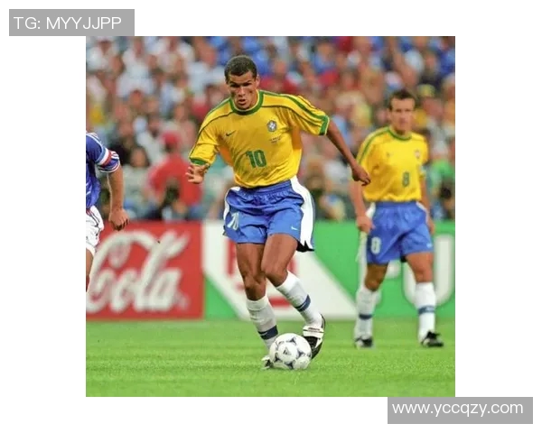 德国足球明星格的辉煌历程与对现代足球的深远影响分析